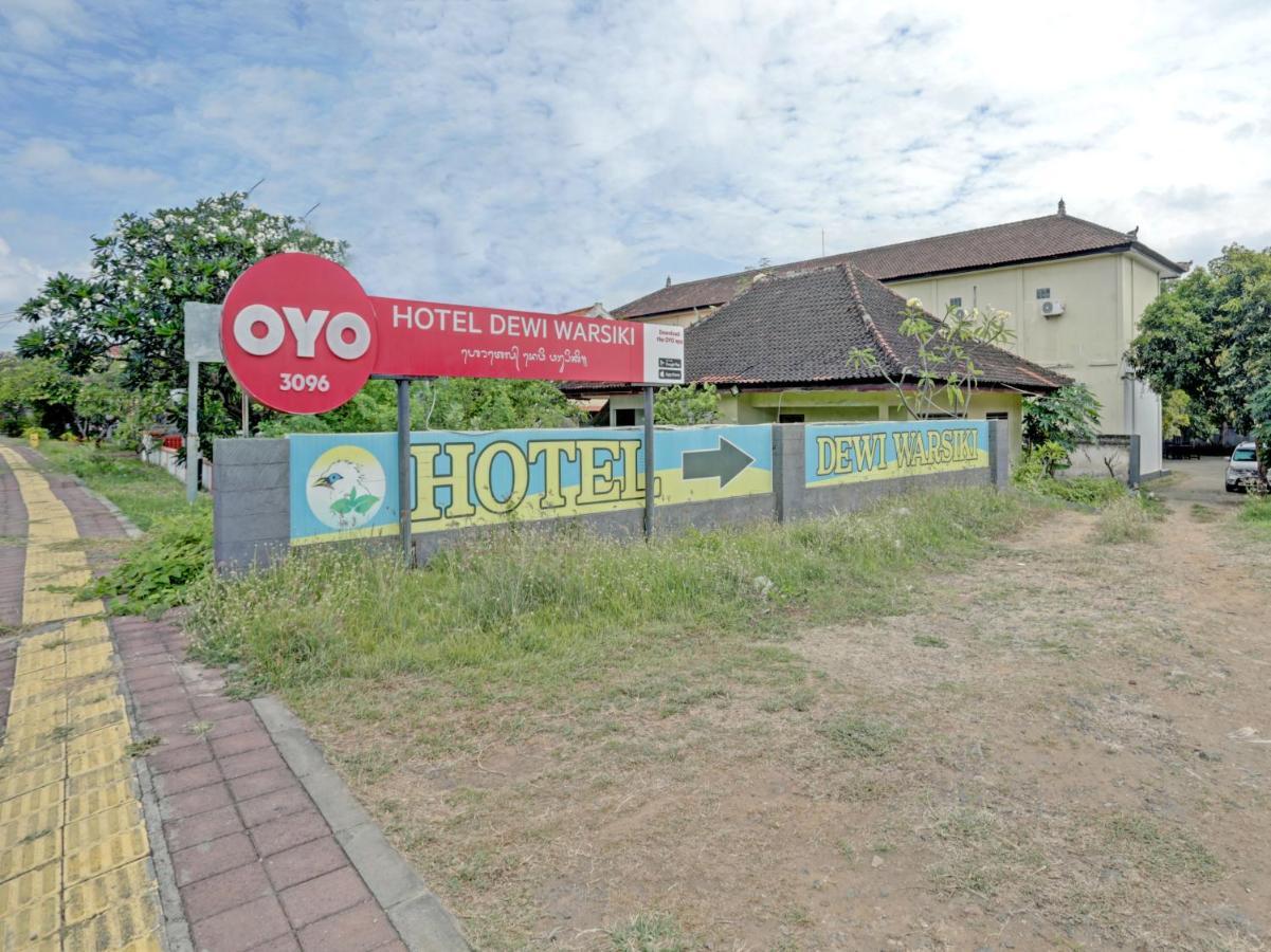 Oyo 3096 Hotel Dewi Warsiki Gilimanuk Exteriér fotografie