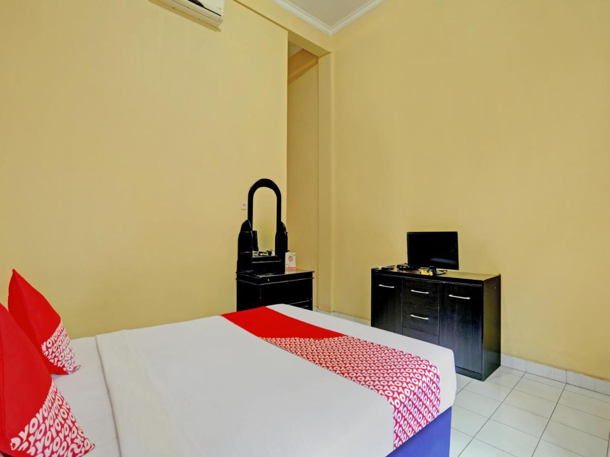 Oyo 3096 Hotel Dewi Warsiki Gilimanuk Exteriér fotografie